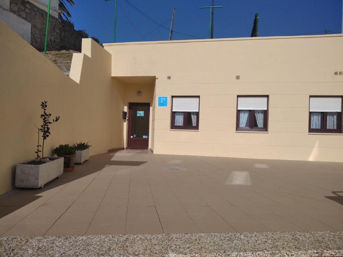 Pension Vega De Pas Comillas Exteriör bild