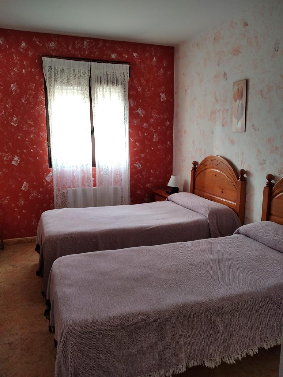 Pension Vega De Pas Comillas Exteriör bild